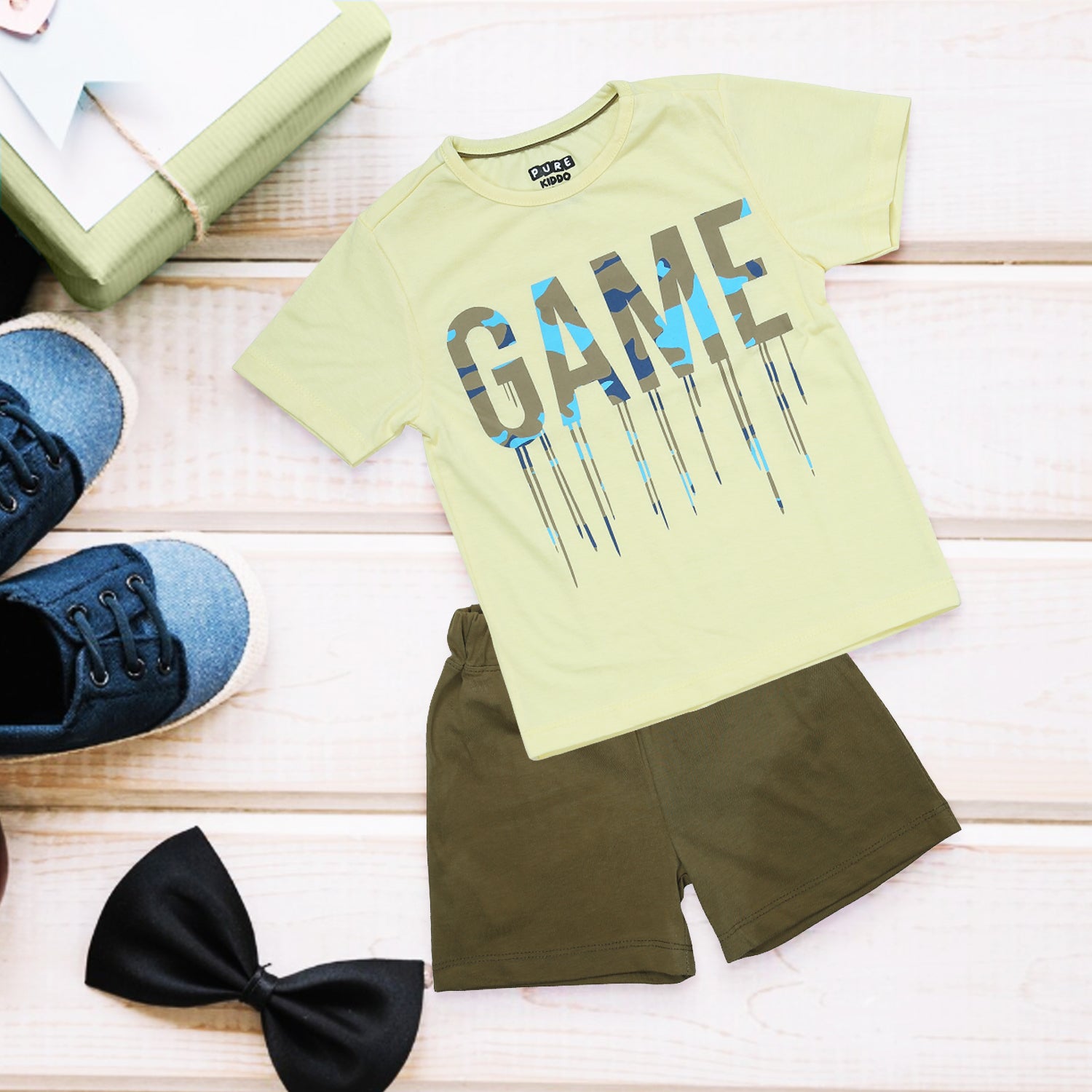 Boys cotton T-shirt & Shorts - Yellow & Olive