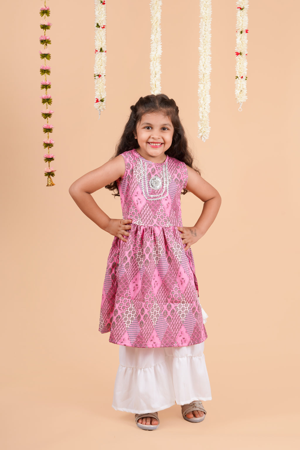 Girls  Printed Round Neck Gotta Patti Pleated A-Line Kurta With Sharara Pink